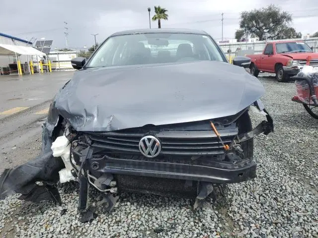 2012 VOLKSWAGEN JETTA SE  