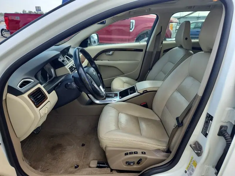 2014 VOLVO XC70 T6  