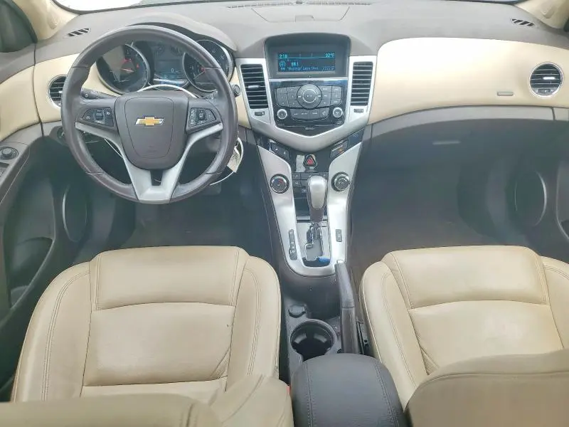 2012 CHEVROLET CRUZE LT  
