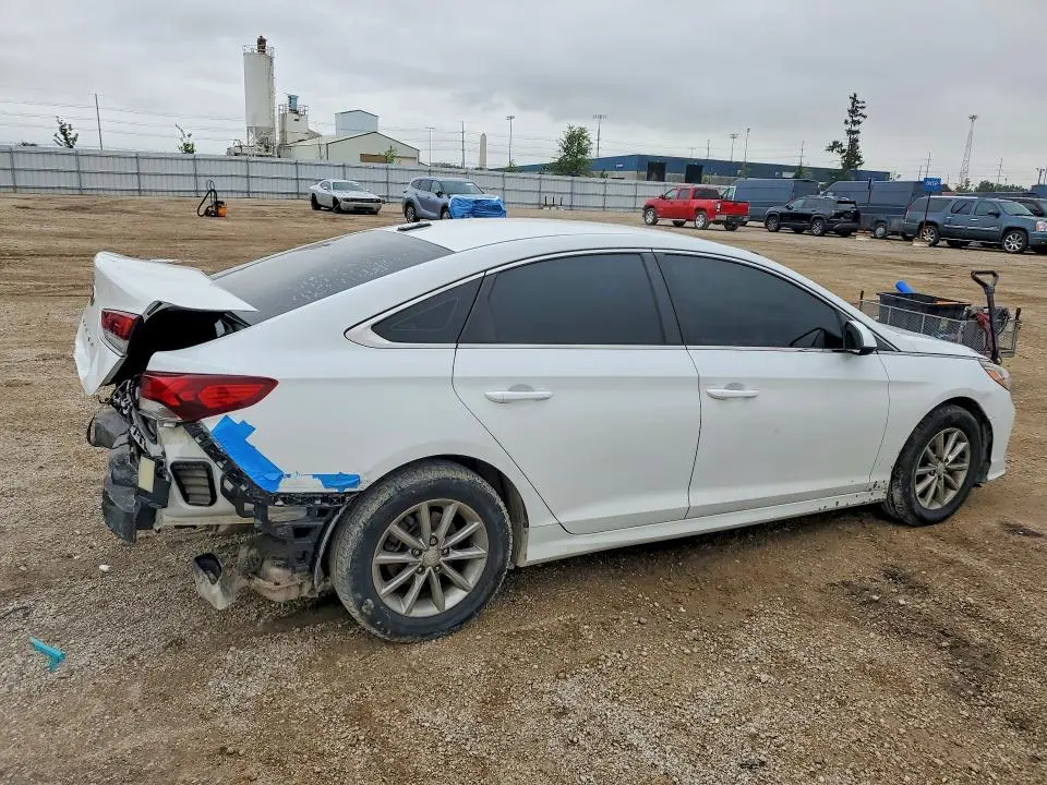 2018 HYUNDAI SONATA SE  
