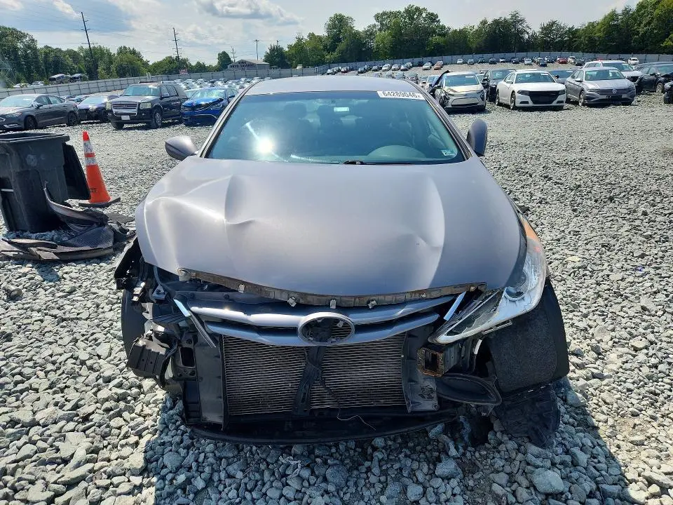 2012 HYUNDAI SONATA GLS  