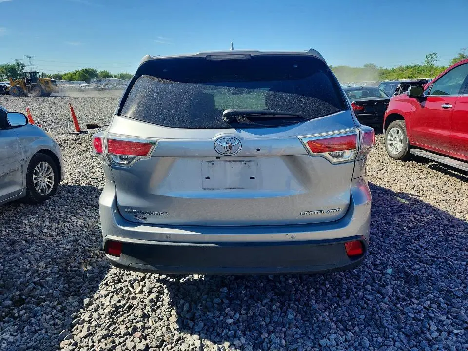 2016 TOYOTA HIGHLANDER LIMITED PLATINUM  