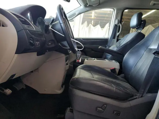 2011 CHRYSLER TOWN & COUNTRY TOURING L  