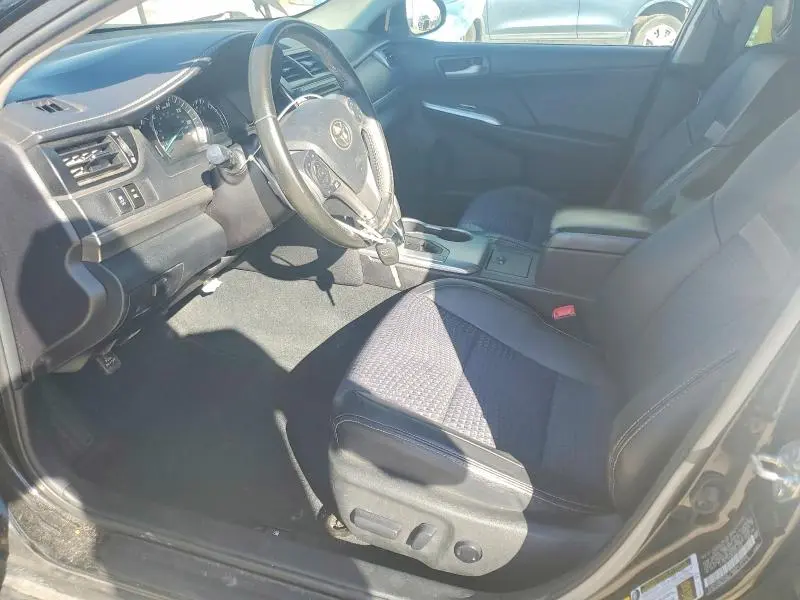 2014 TOYOTA CAMRY SE  