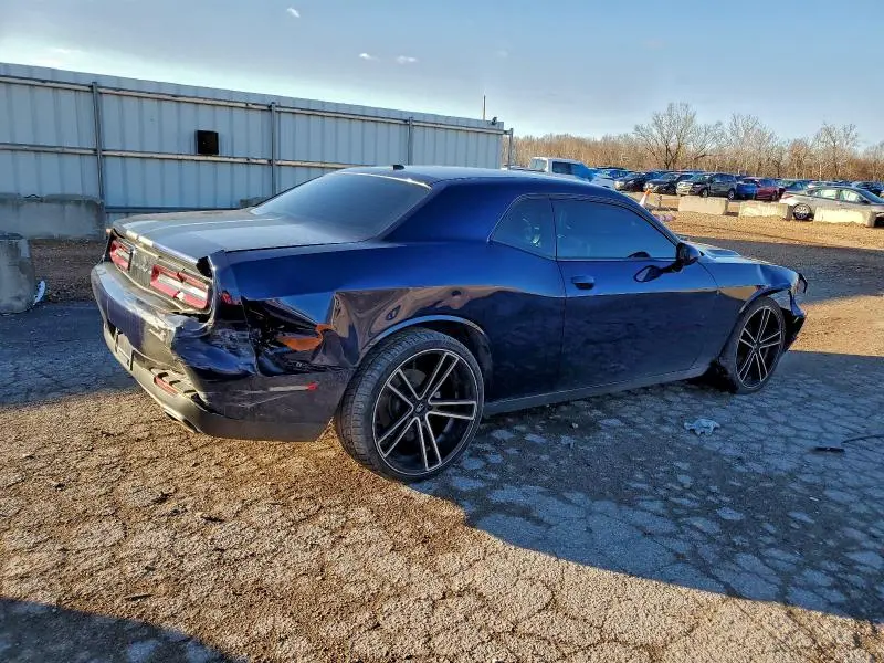 2016 DODGE CHALLENGER SXT  
