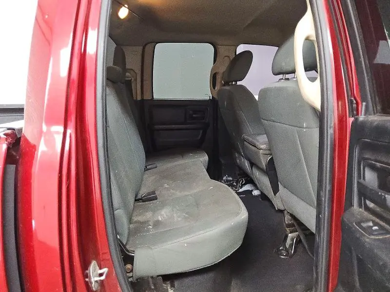 2014 RAM 1500 ST  