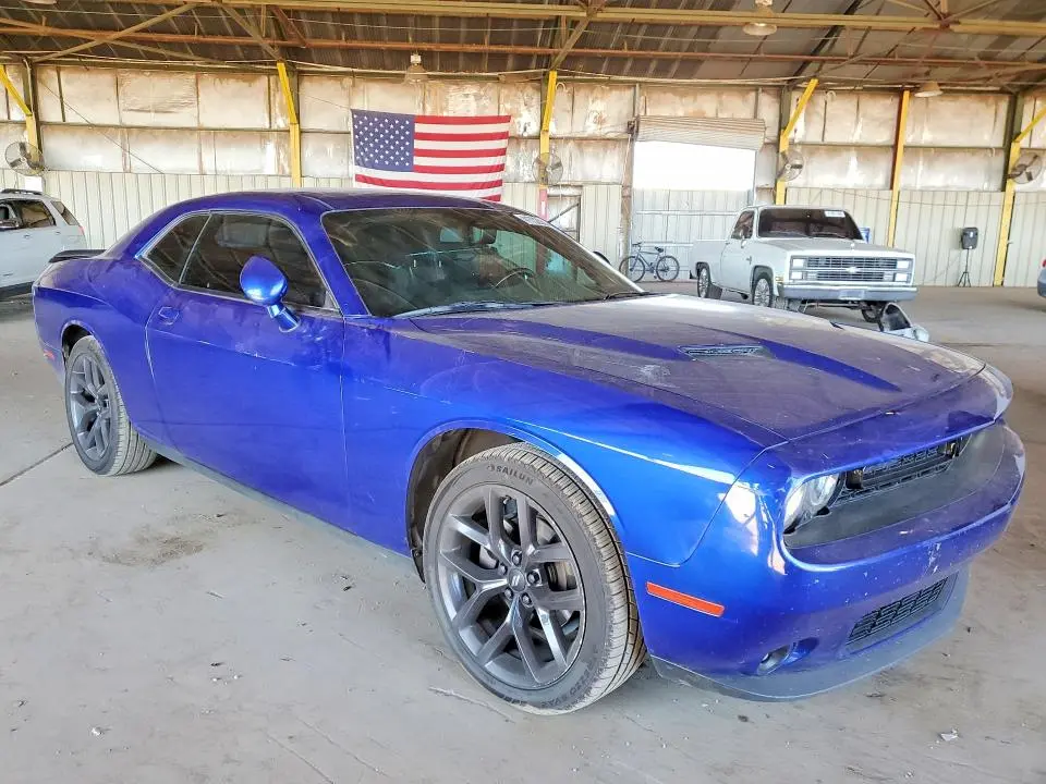 2020 DODGE CHALLENGER SXT  