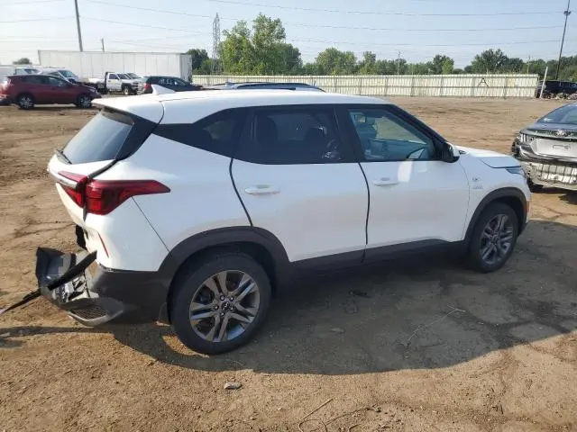 2022 KIA SELTOS LX  