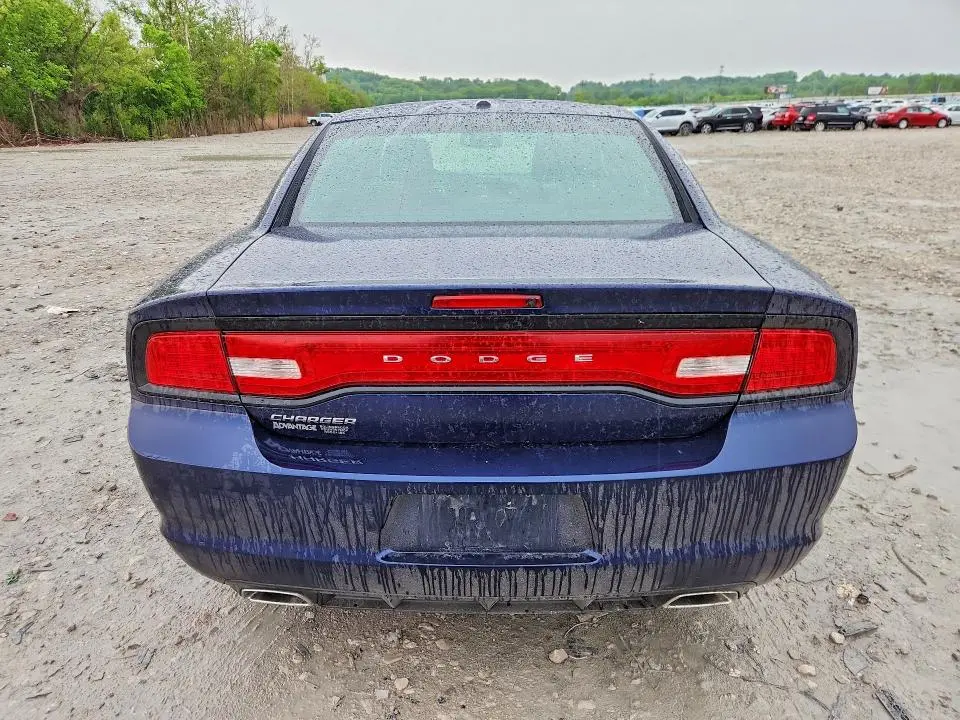 2013 DODGE CHARGER SE  