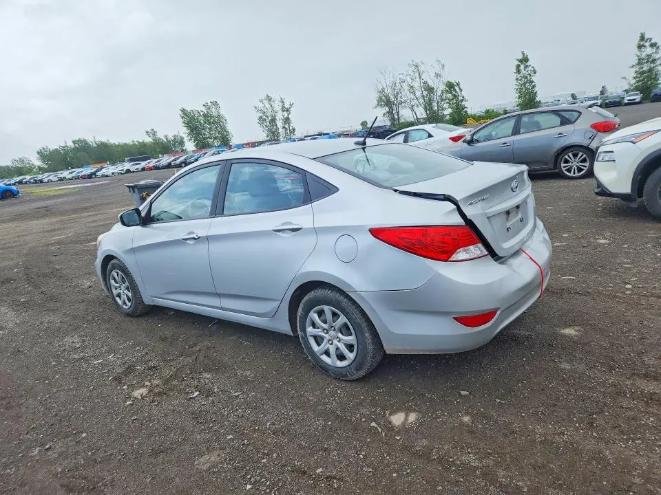 2012 HYUNDAI ACCENT GLS  