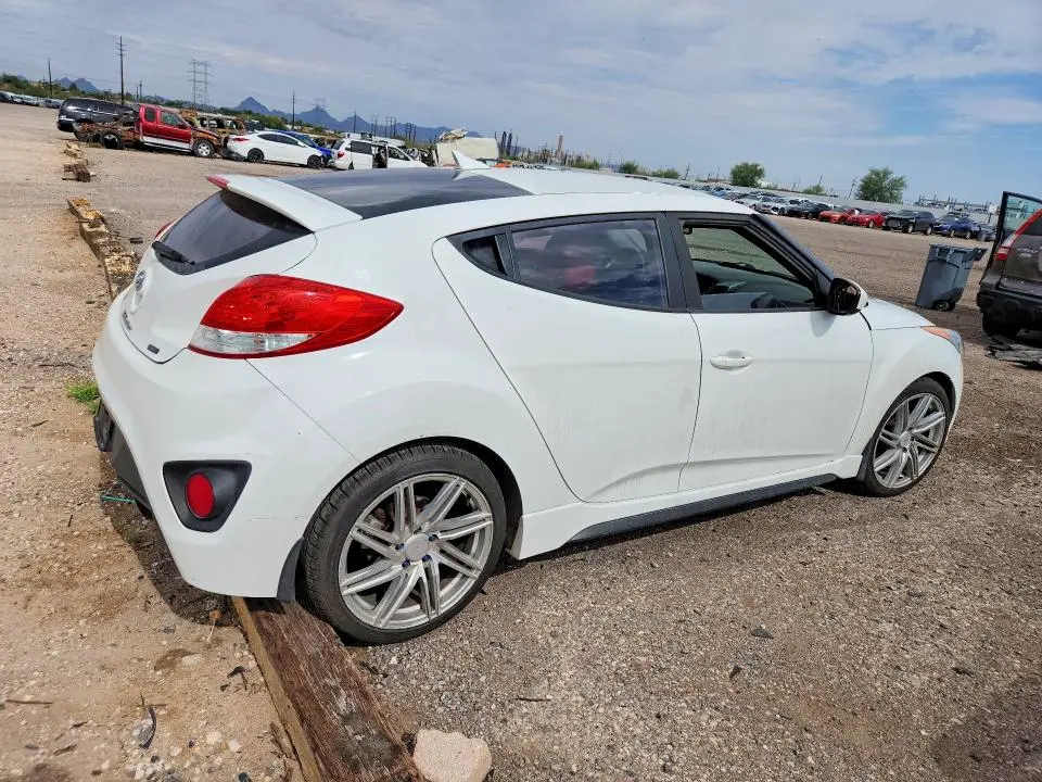 2015 HYUNDAI VELOSTER TURBO  