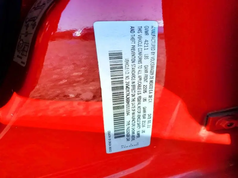 2011 VOLKSWAGEN JETTA SE  