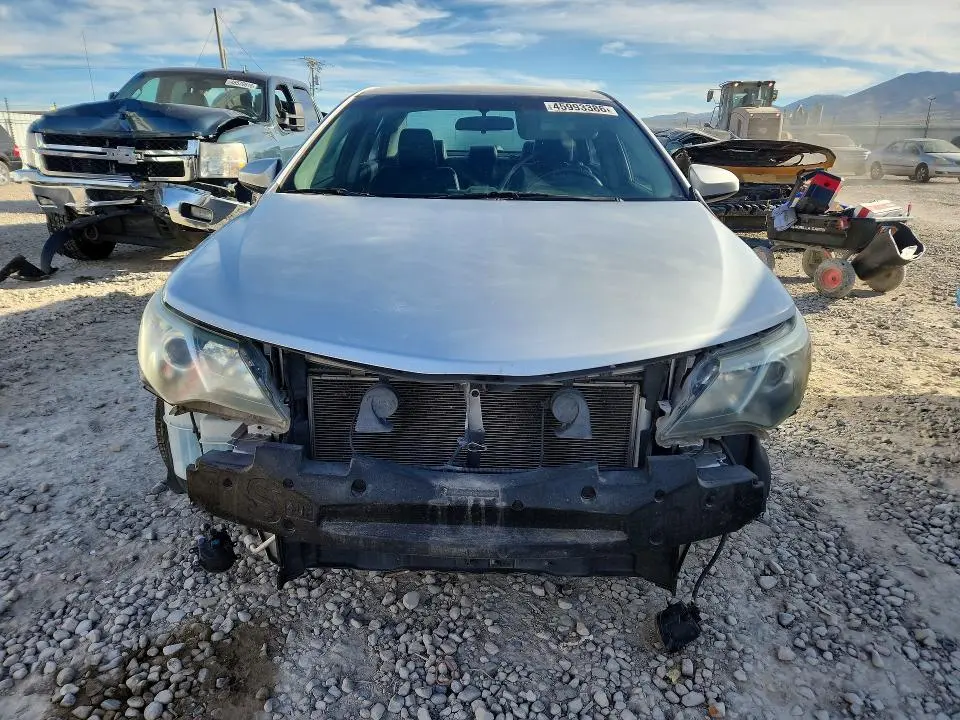 2012 TOYOTA CAMRY SE  