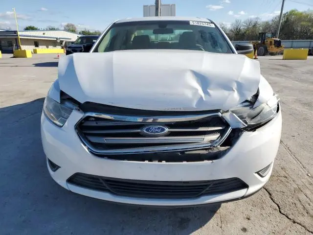 2015 FORD TAURUS SE
