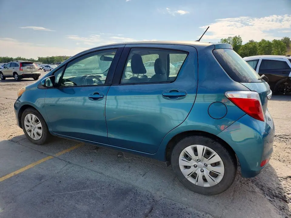 2012 TOYOTA YARIS 5-DOOR L  