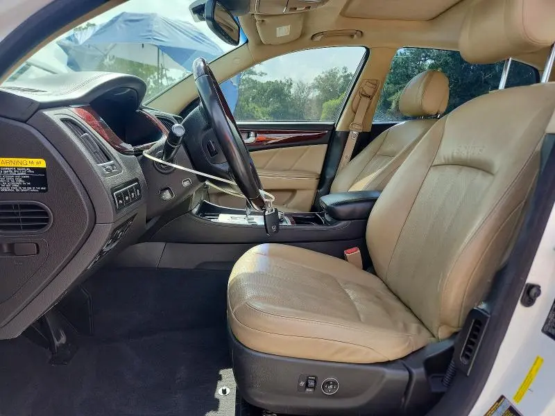 2013 HYUNDAI EQUUS SIGNATURE  