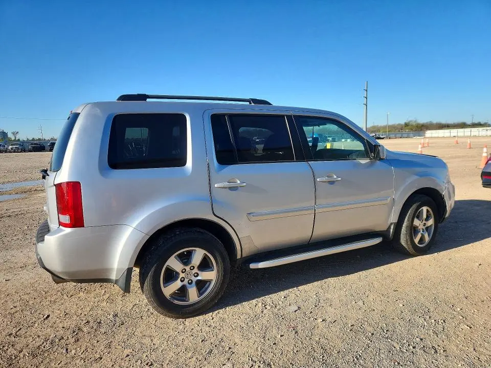 2011 HONDA PILOT EXL  