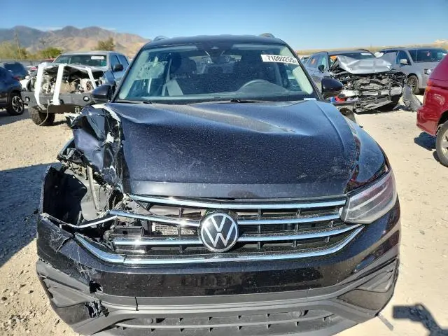 2022 VOLKSWAGEN TIGUAN SE  