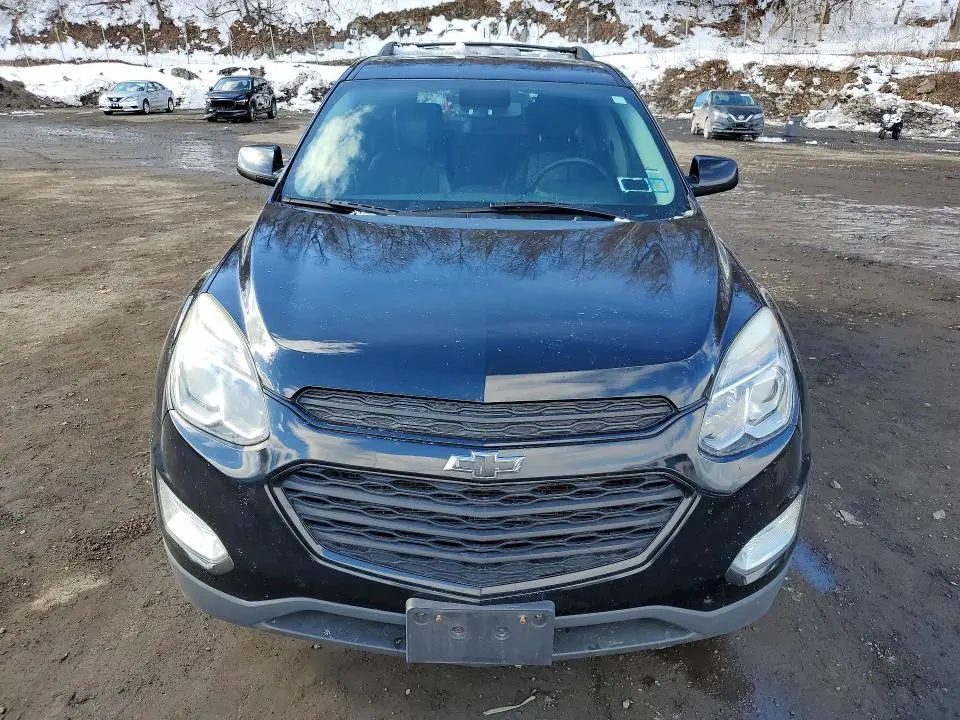 2017 CHEVROLET EQUINOX LT  
