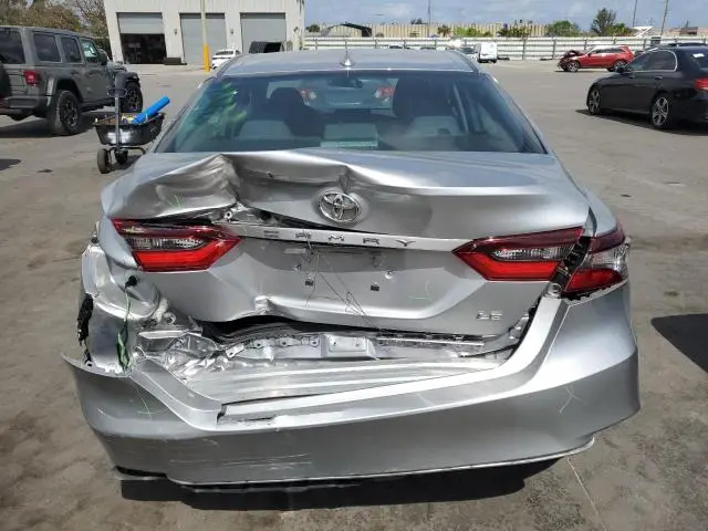 2021 TOYOTA CAMRY LE  