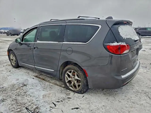 2019 CHRYSLER PACIFICA LIMITED  