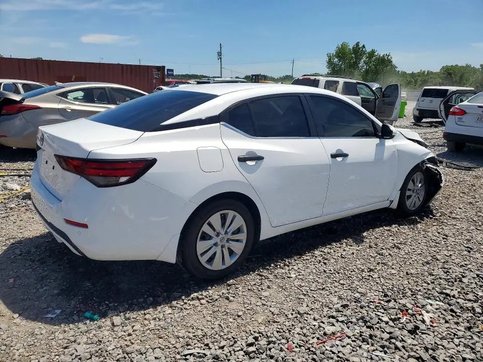 2025 NISSAN SENTRA S  