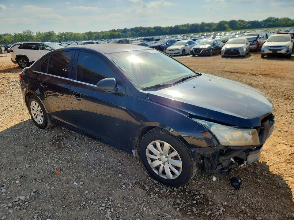 2011 CHEVROLET CRUZE LS  