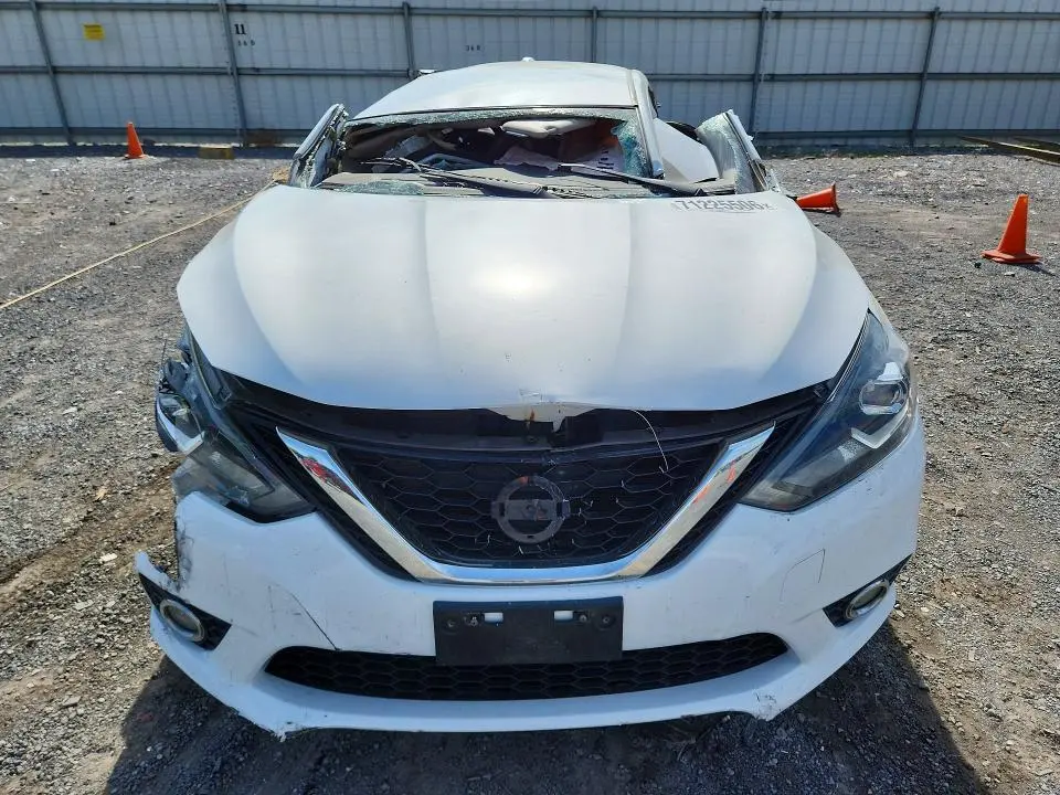 2016 NISSAN SENTRA SR  