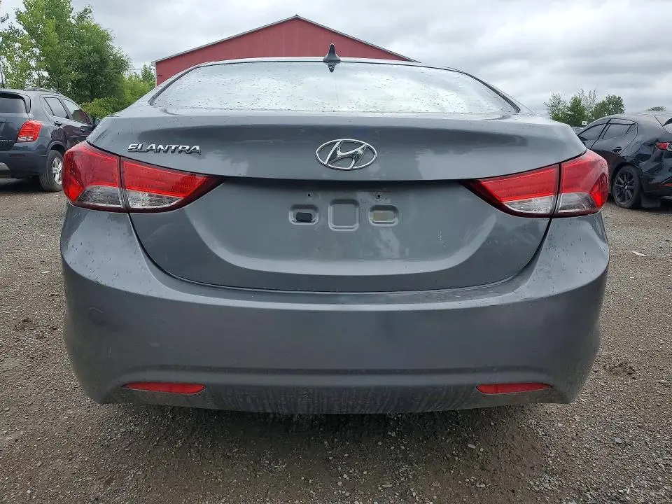 2013 HYUNDAI ELANTRA GLS  
