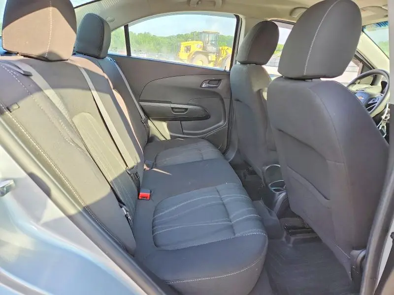 2014 CHEVROLET SONIC LT  