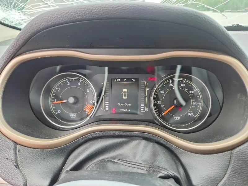 2015 JEEP CHEROKEE SPORT  