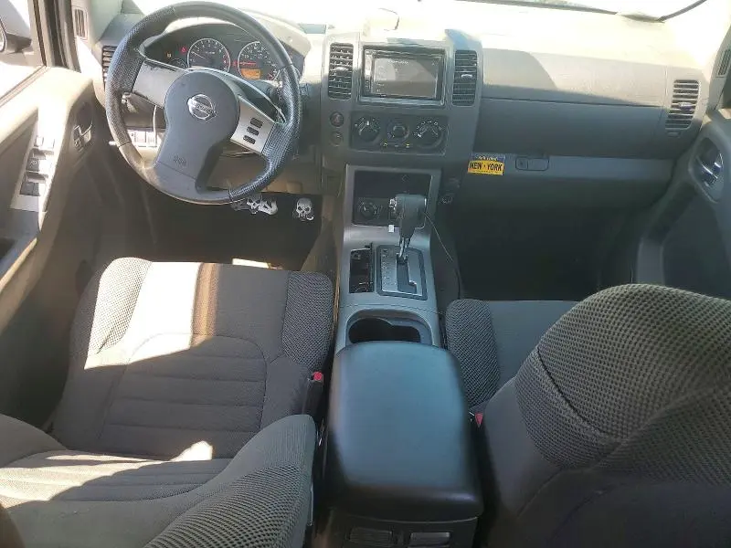 2012 NISSAN PATHFINDER S  