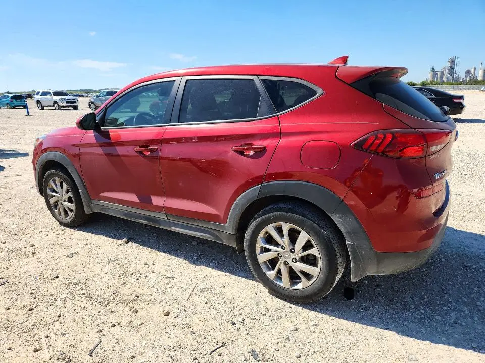 2021 HYUNDAI TUCSON SE  