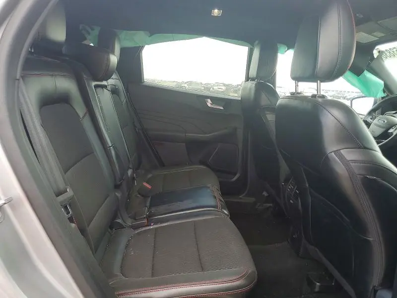 2024 FORD ESCAPE ST LINE  