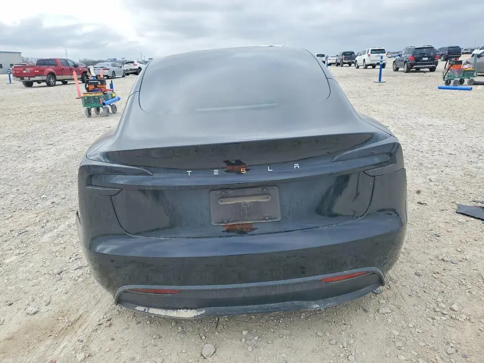 2024 TESLA MODEL 3   