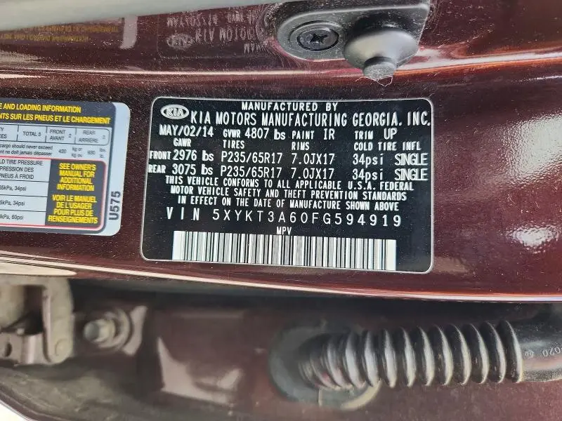 2015 KIA SORENTO LX  