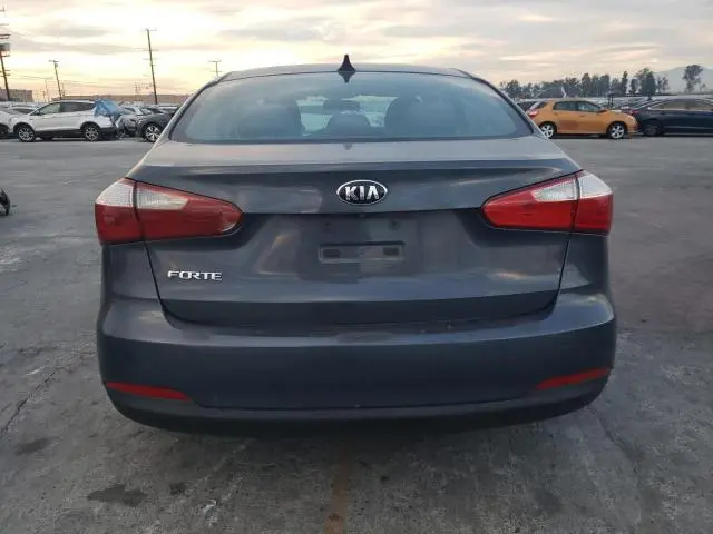 2016 KIA FORTE LX  