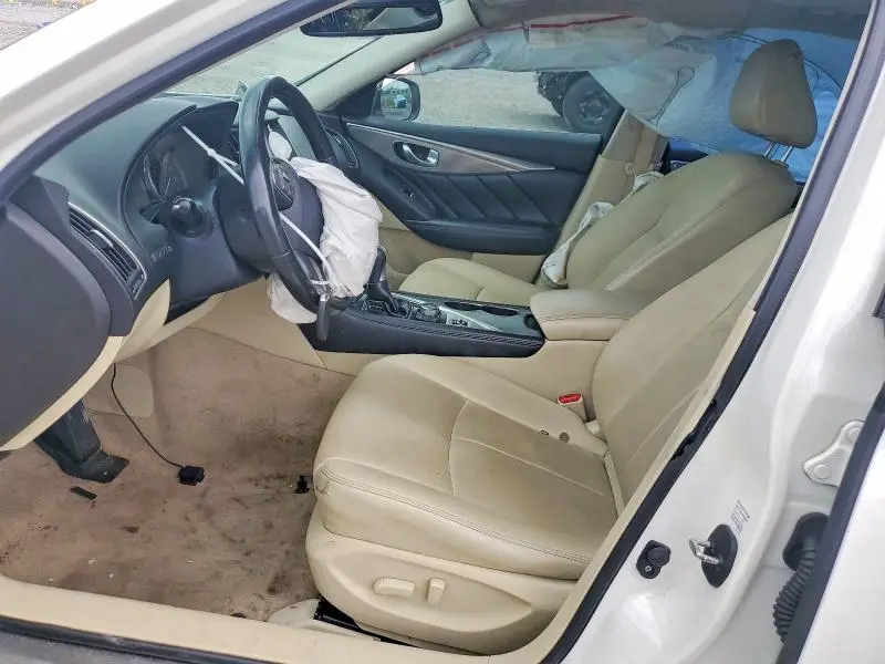 2015 INFINITI Q50 PREMIUM  