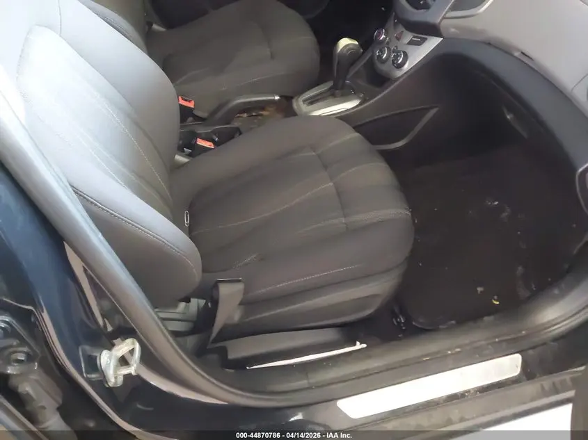2013 CHEVROLET SONIC LT AUTO