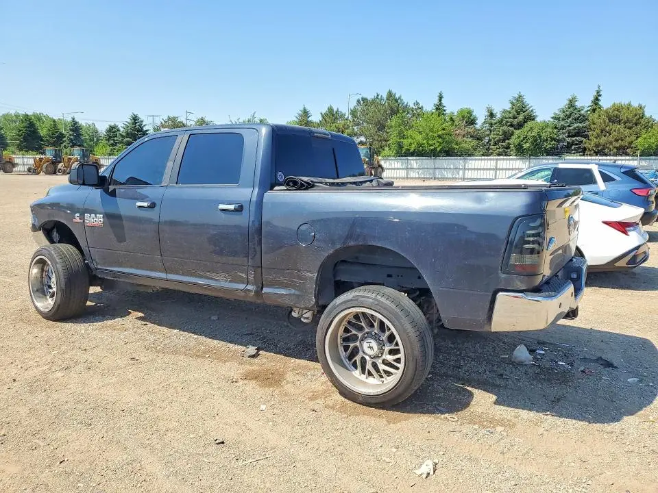 2015 RAM 2500 SLT  