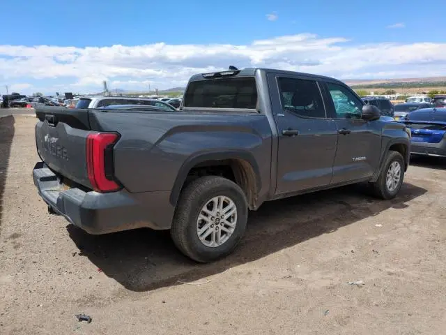 2023 TOYOTA TUNDRA CREWMAX SR  