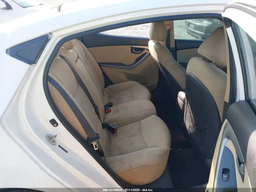 2011 HYUNDAI ELANTRA GLS