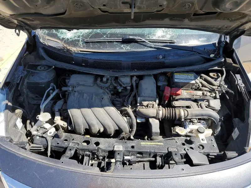 2019 NISSAN VERSA SV  