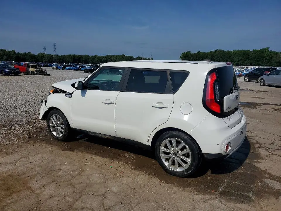 2019 KIA SOUL +  