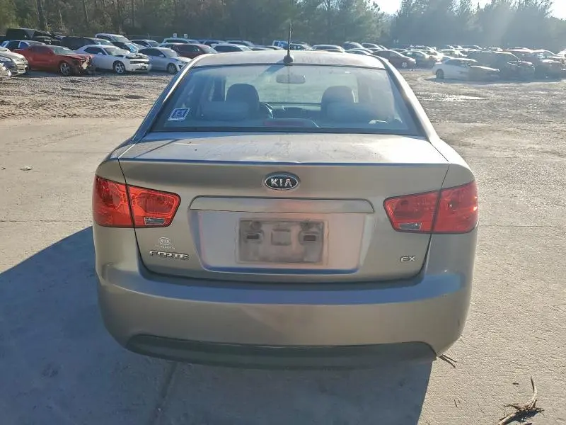 2010 KIA FORTE EX  