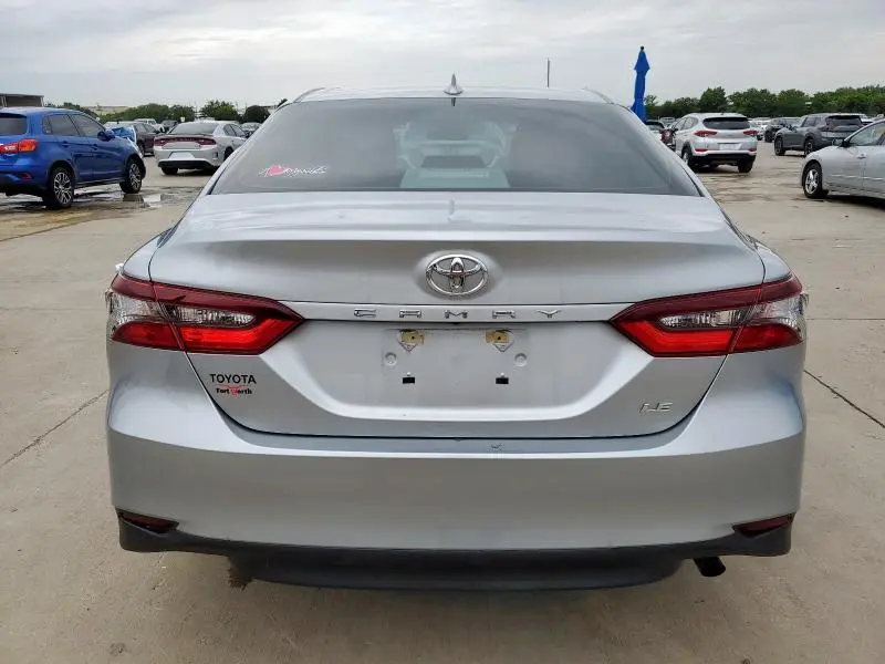 2021 TOYOTA CAMRY LE  