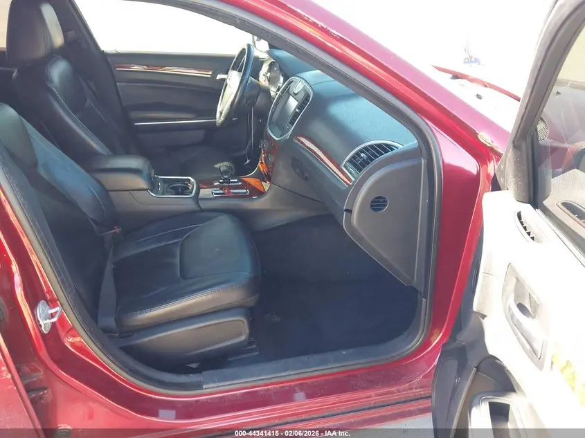 2014 CHRYSLER 300  