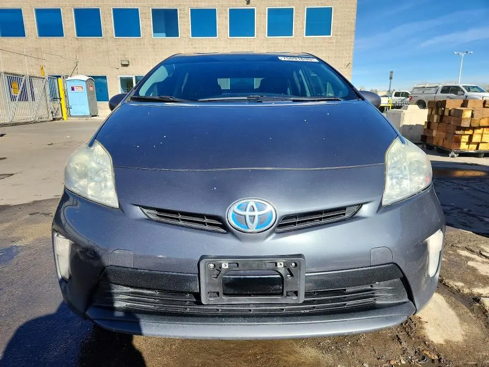 2013 TOYOTA PRIUS   