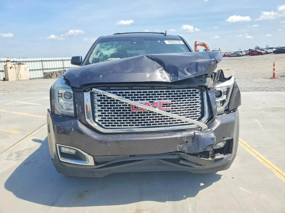 2016 GMC YUKON DENALI  