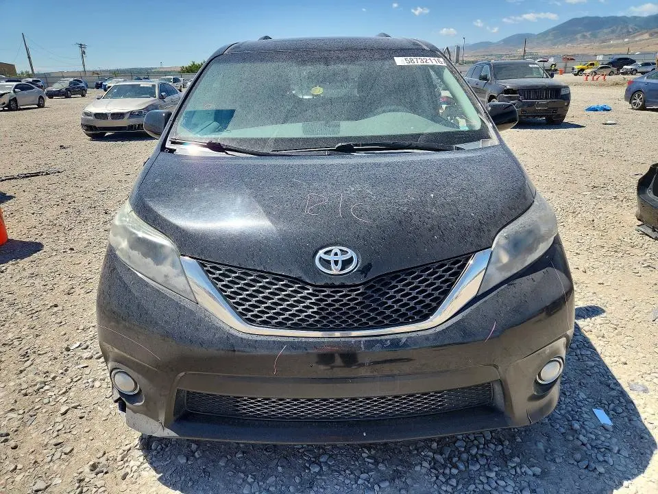 2013 TOYOTA SIENNA SPORT  